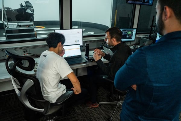HRC-Indy-control-room-discussion-2